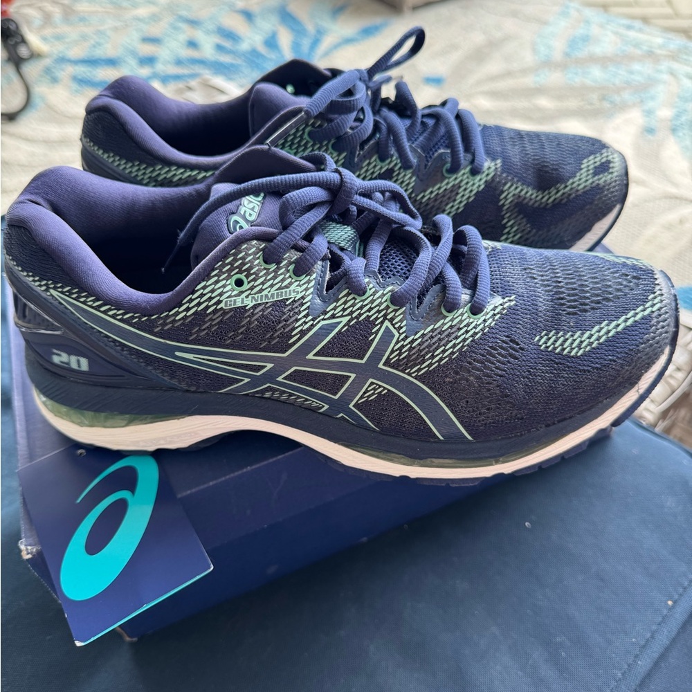 ASICS Gel Nimbus 20 Women’s Running Shoes Size 9 Wide D Indigo Blue